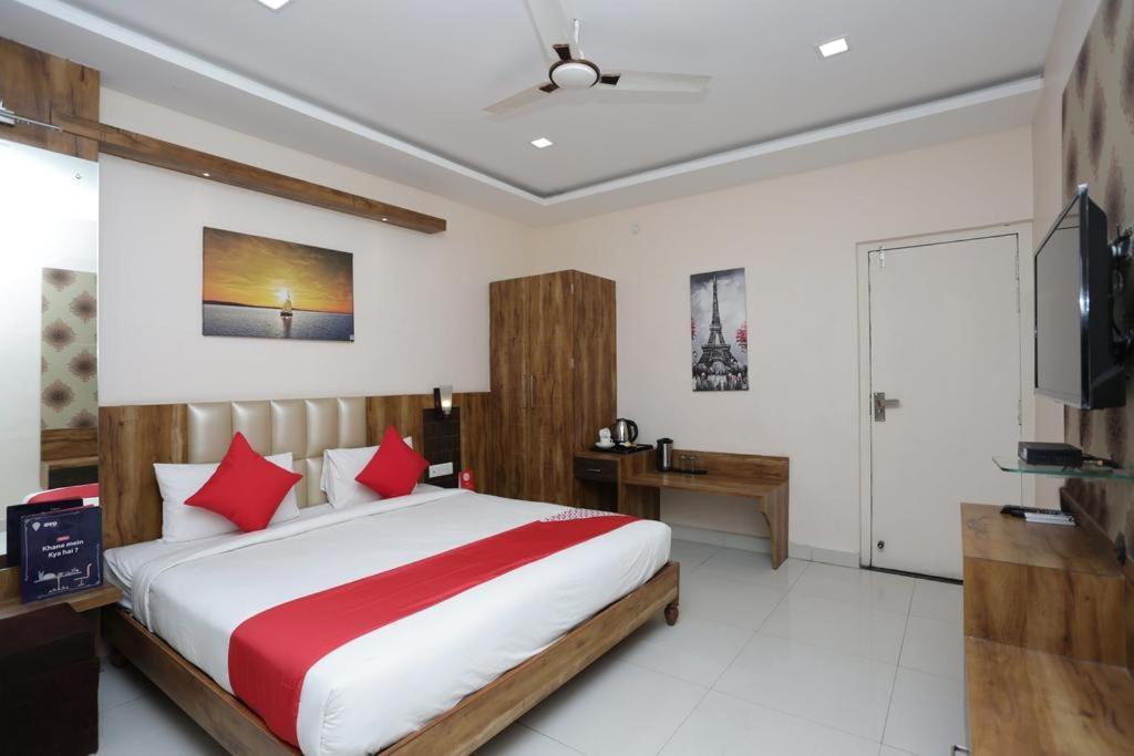 Hotel Rajmohan Palace Gwalior Exterior photo
